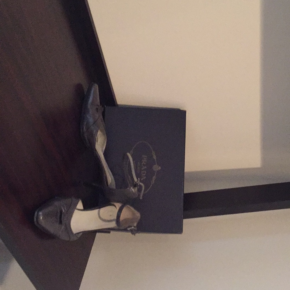 Classic Prada heel charcoal gray